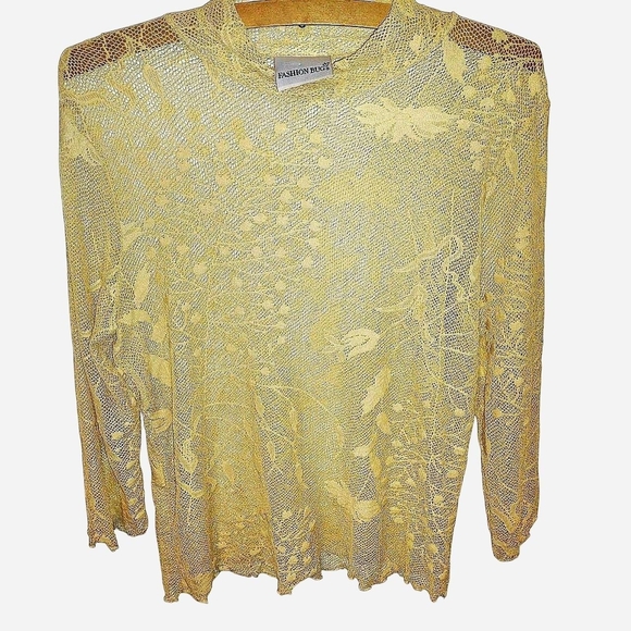Fashion Bug Tops - Vintage Fashion Bug Women's Lace Top